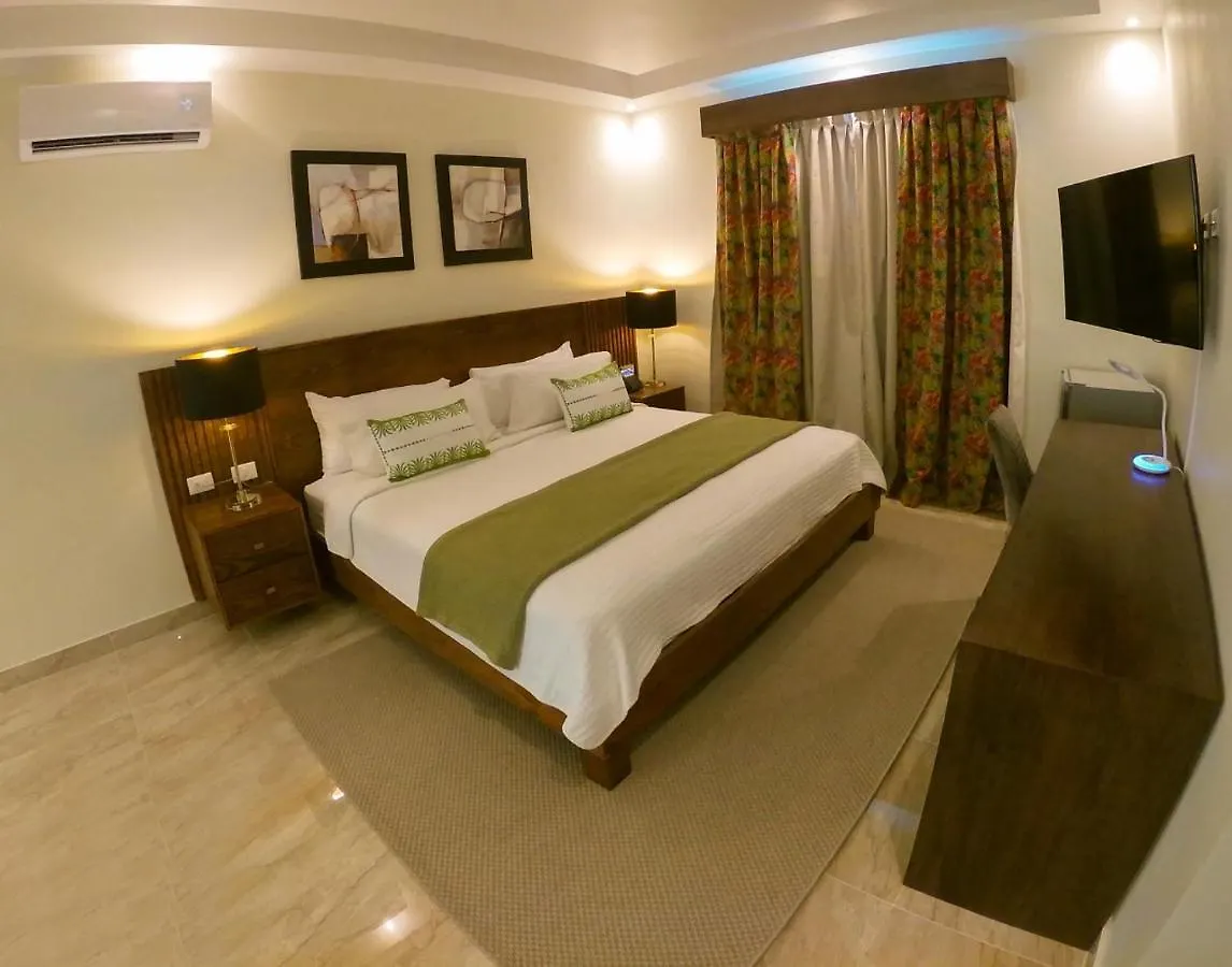 Halibut Hotel La Romana